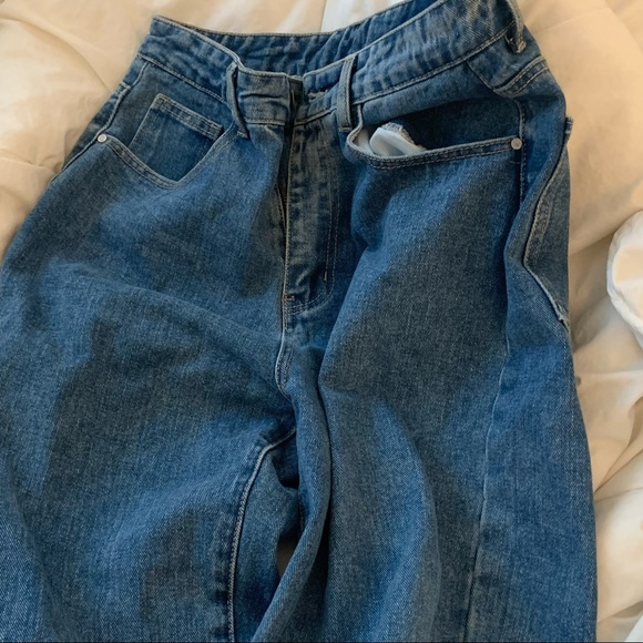 Y2K ripped denim jeans with rips on both sides - Picture 3 of 3